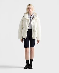 Medium-weight hooded soft fabric down jacket