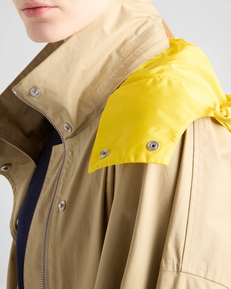 Technical poplin raincoat