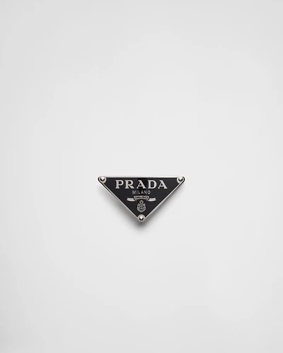 Enameled-metal belt buckle