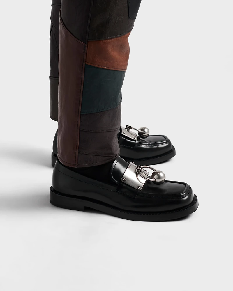 Brushed leather loafers with metal ring