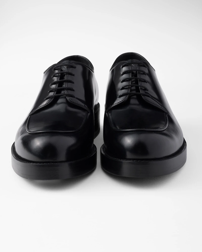 Brushed leather derby shoes