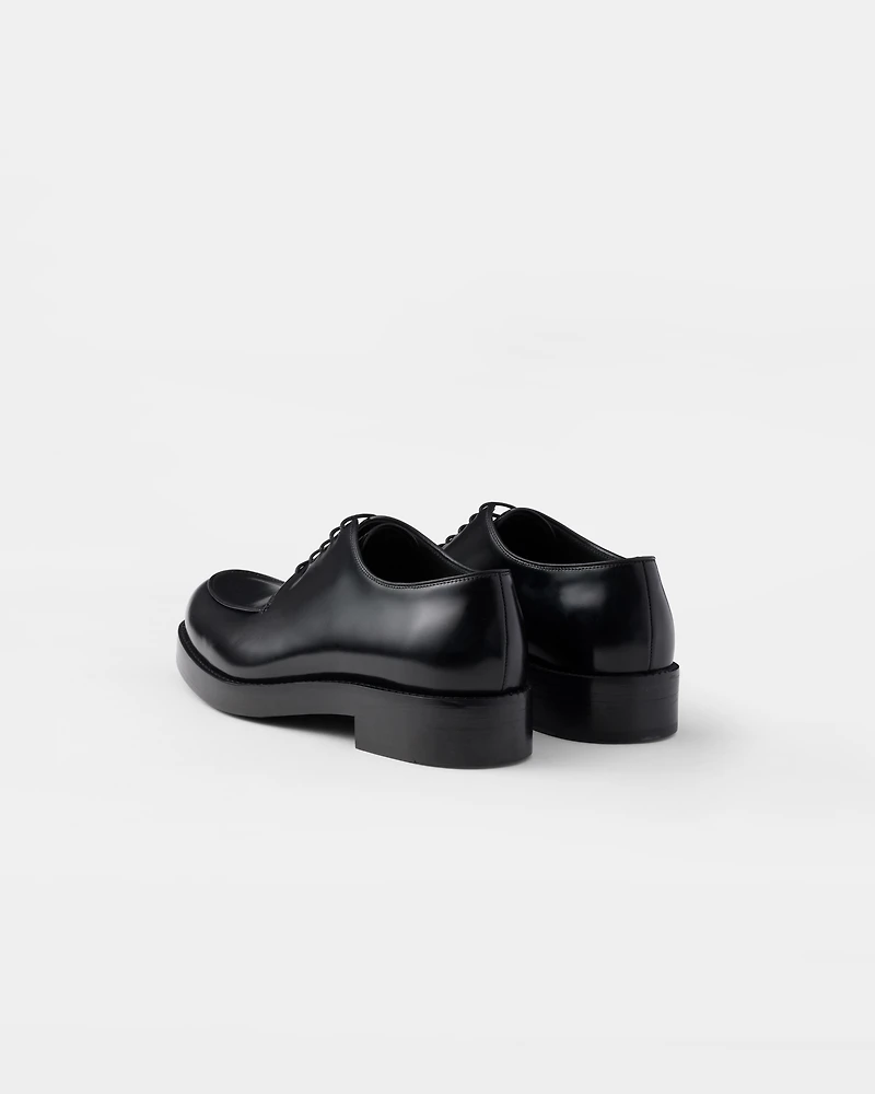 Brushed leather derby shoes