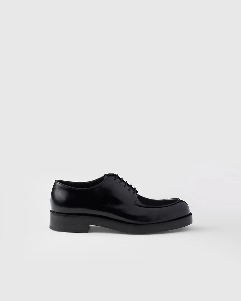 Brushed leather derby shoes
