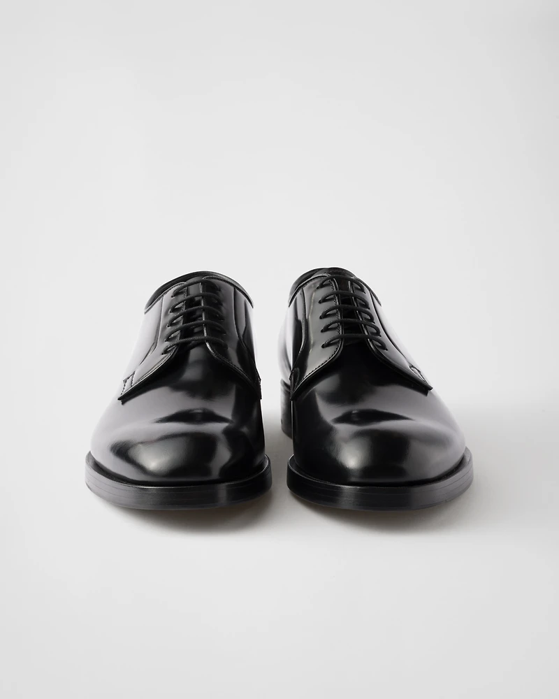 Brushed leather lace-up shoes