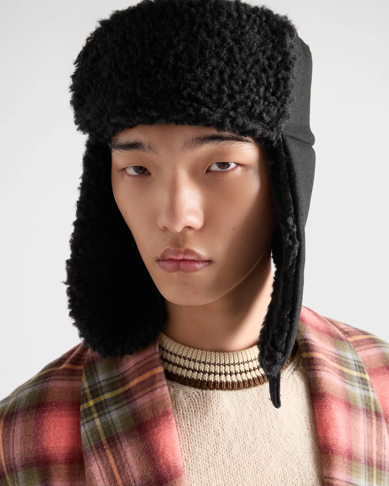 Cloth trapper hat