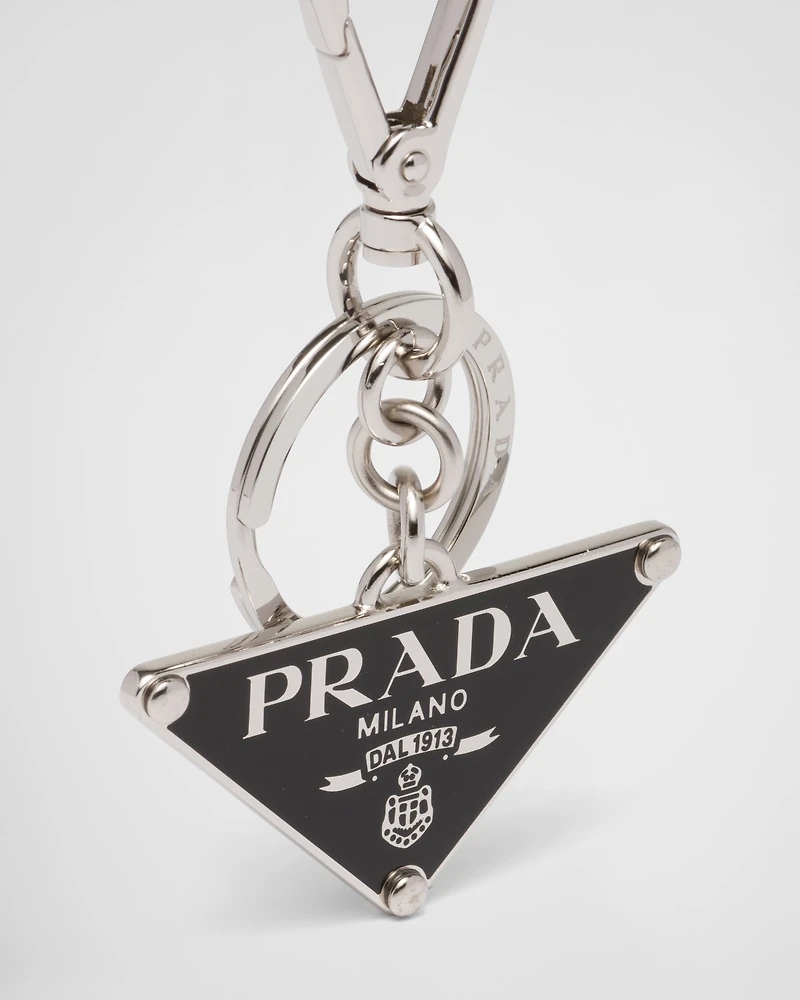 Metal keychain