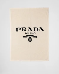 Fur-effect cashmere and wool throw