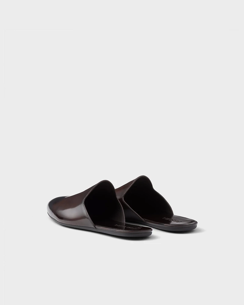 Brushed leather mules