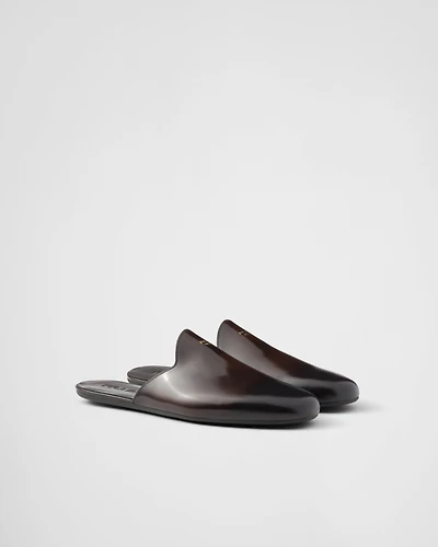 Brushed leather mules