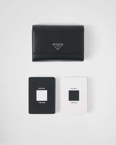 Saffiano case with playing cards