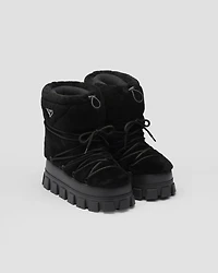 Shearling après ski booties
