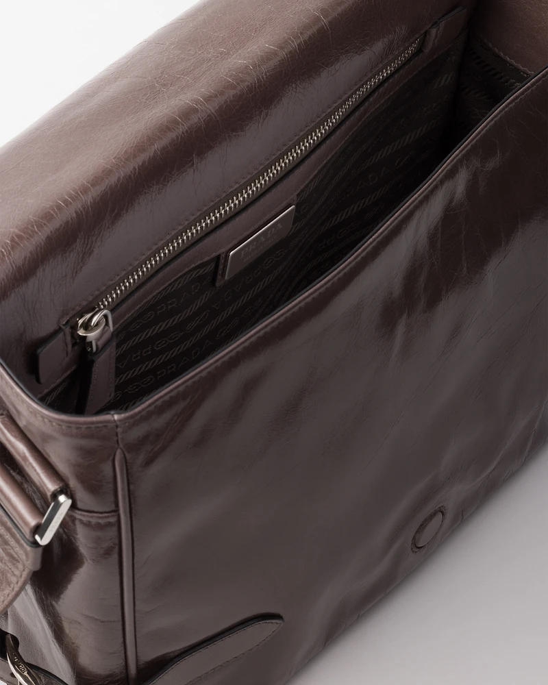Leather shoulder bag