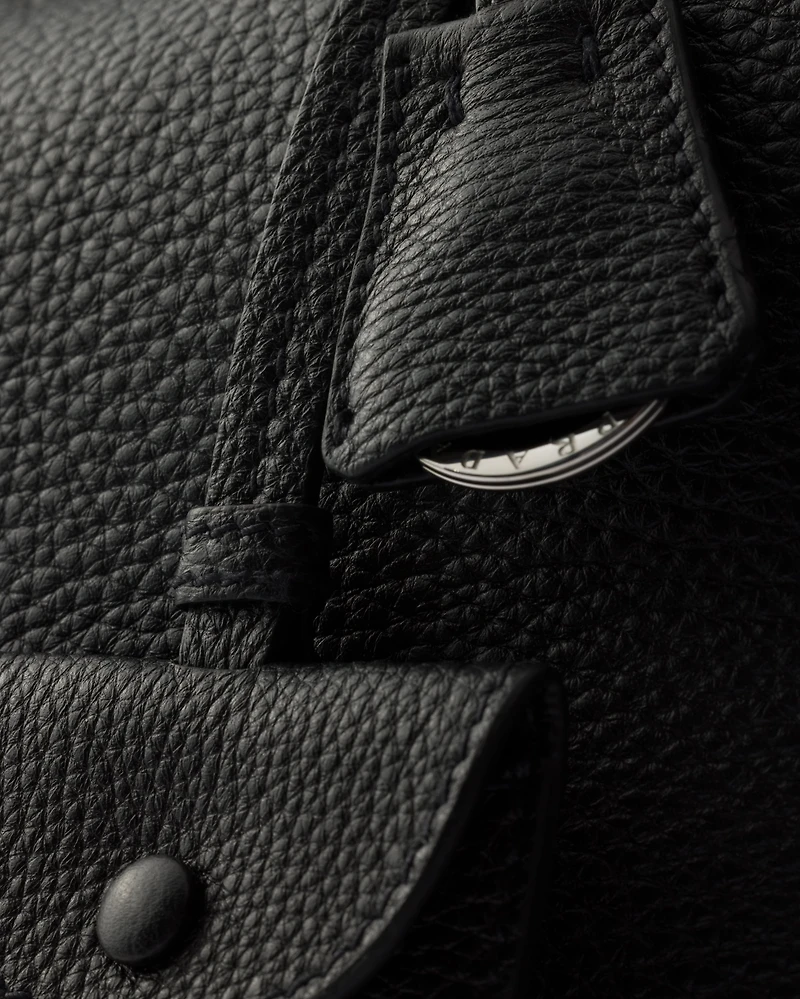 Leather tote