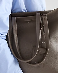 Leather tote