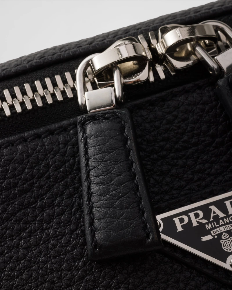 Medium leather shoulder bag