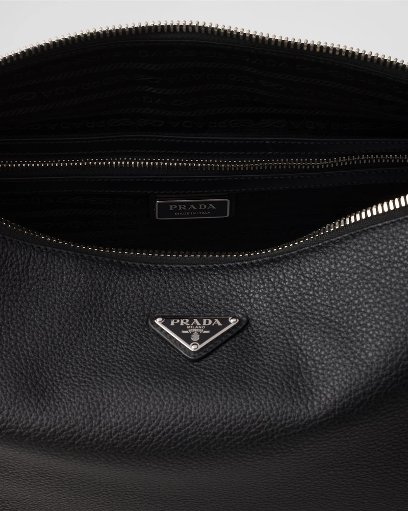 Medium leather shoulder bag