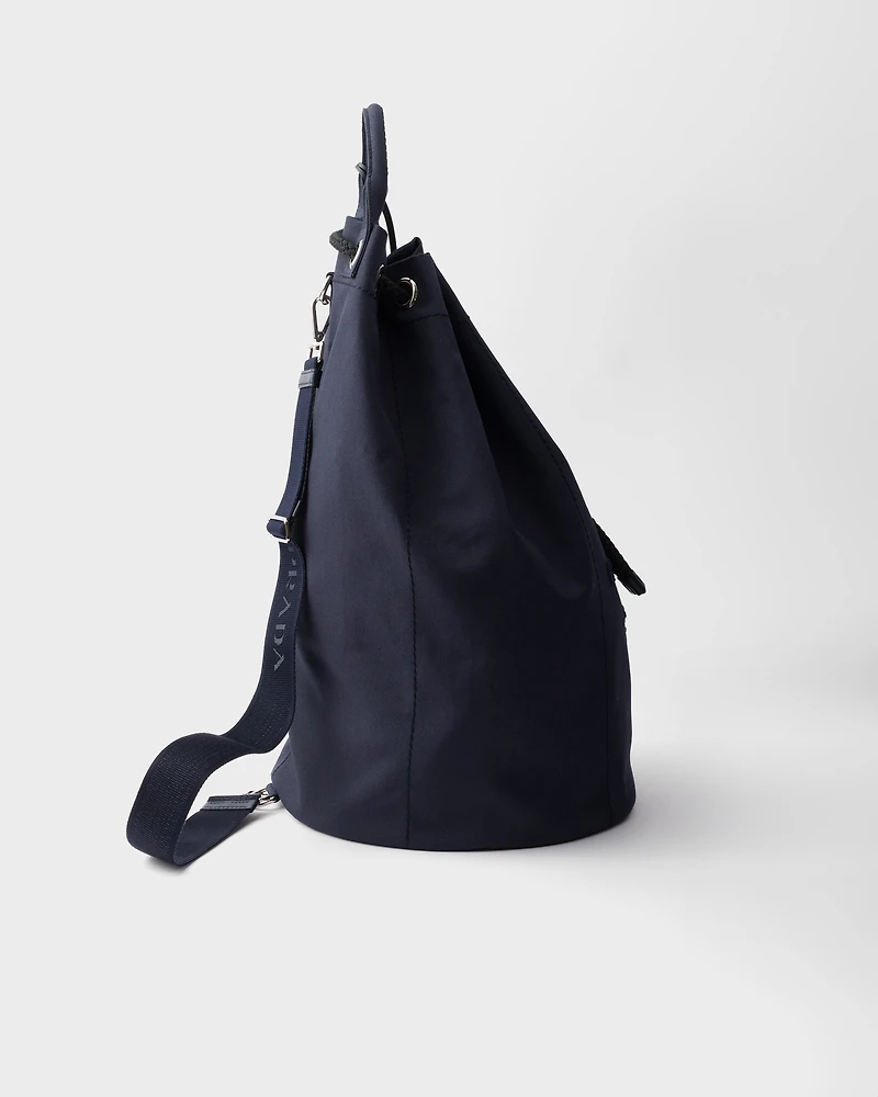Canvas drawstring duffle bag