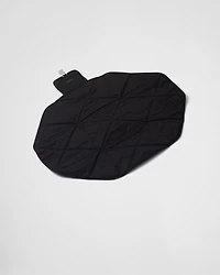 Re-Nylon pet travel blanket