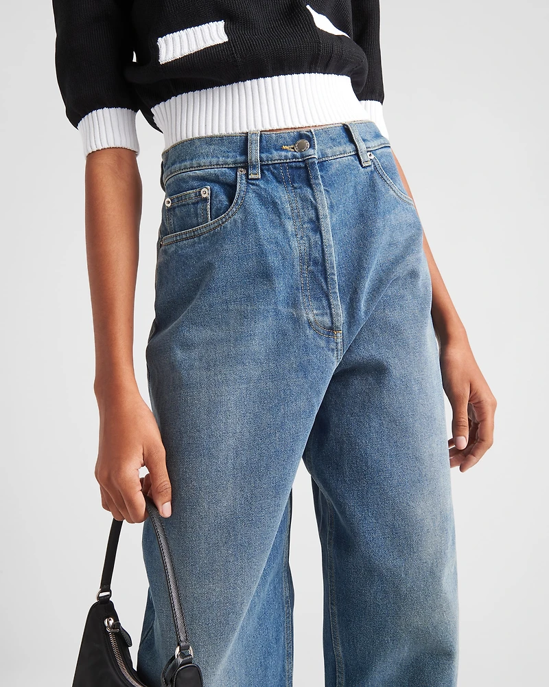 High-waisted denim jeans
