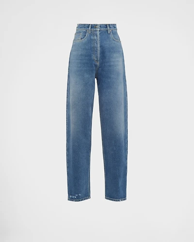 High-waisted denim jeans