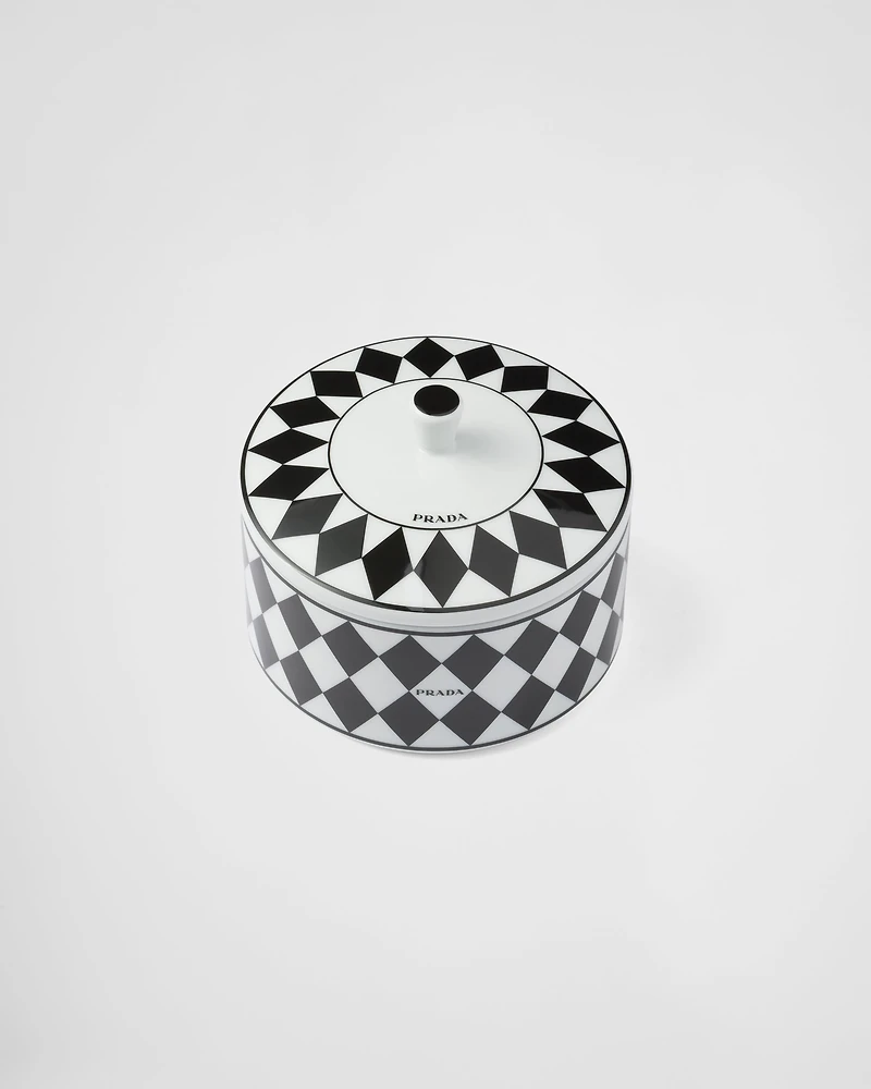 Porcelain box - Checkerboard