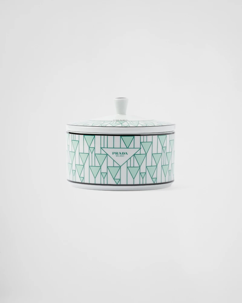 Porcelain box