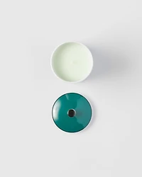 Porcelain scented candle - Vienna Green