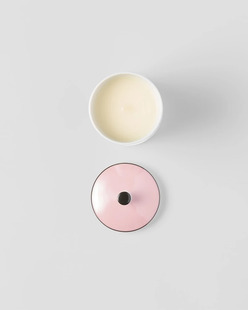 Porcelain scented candle - Lipstick Style