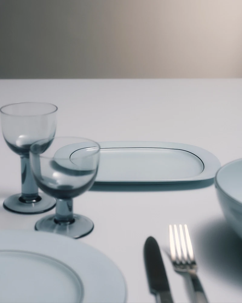 Rectangular porcelain tray