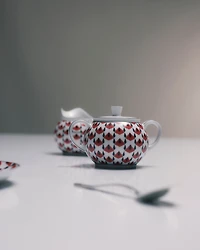 Porcelain milk jug and sugar bowl set - Vienna Red