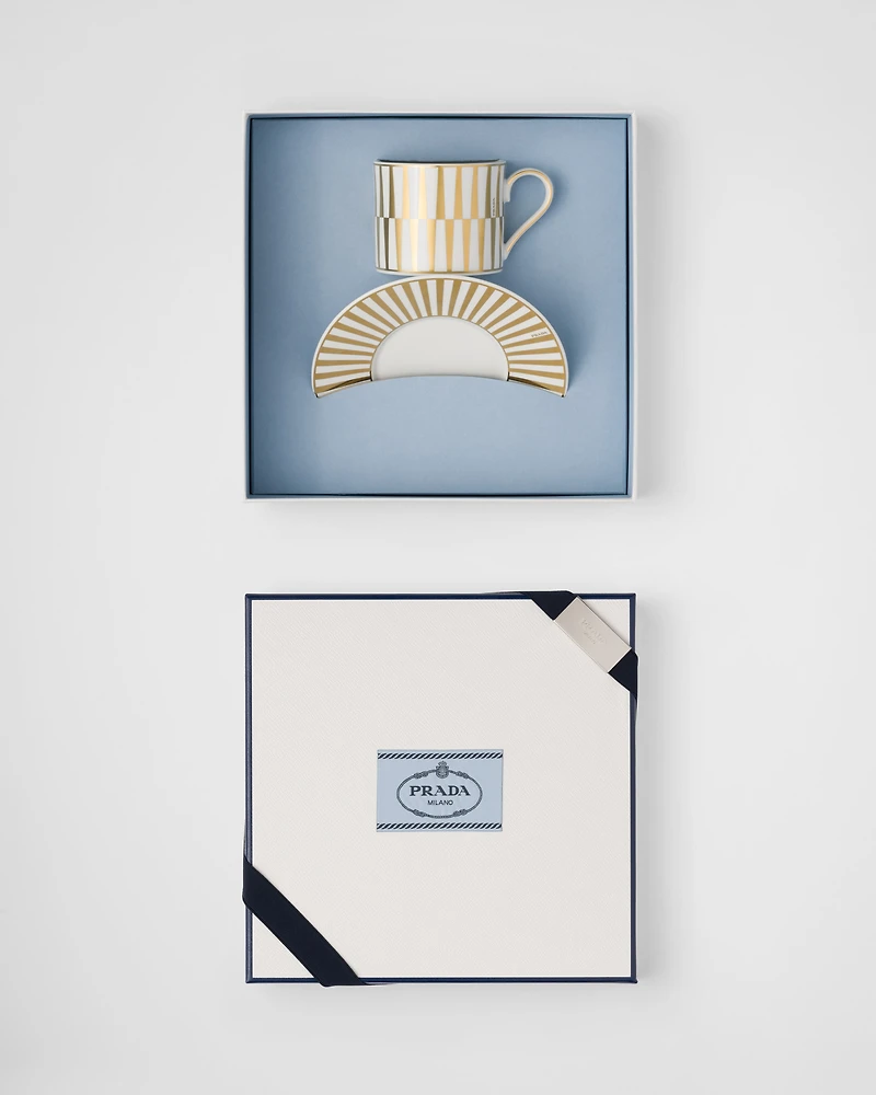Porcelain tea cup - Stripes