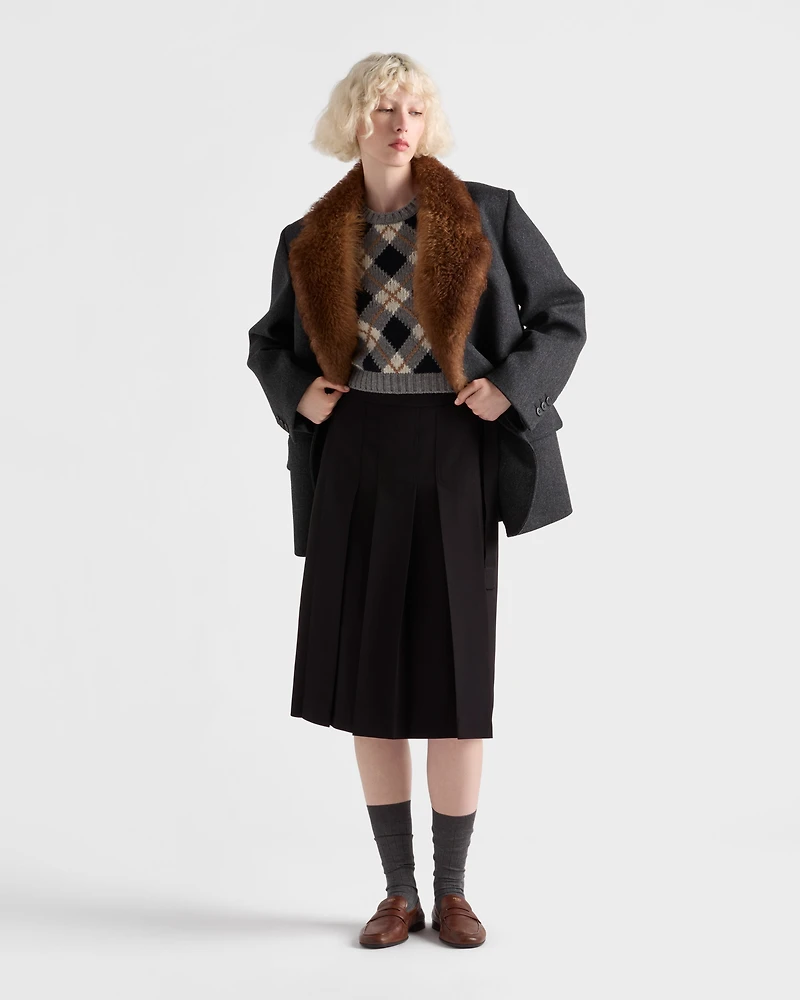 Sablé satin skirt