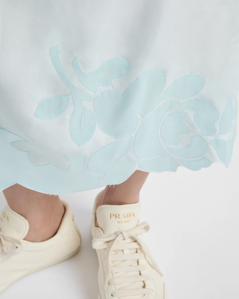 Embroidered habutai silk midi-skirt