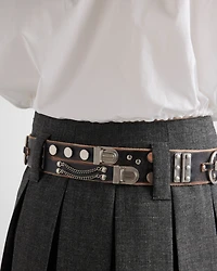Rush stitch skirt with belt