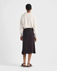 Sablé satin skirt