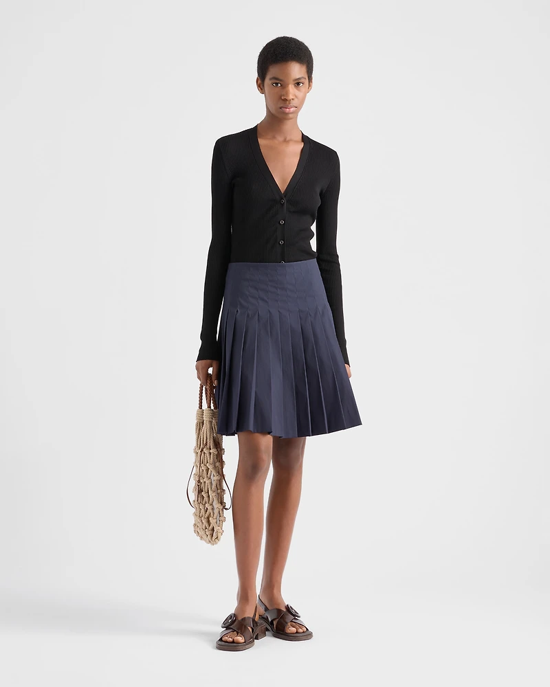 Pleated poplin skirt