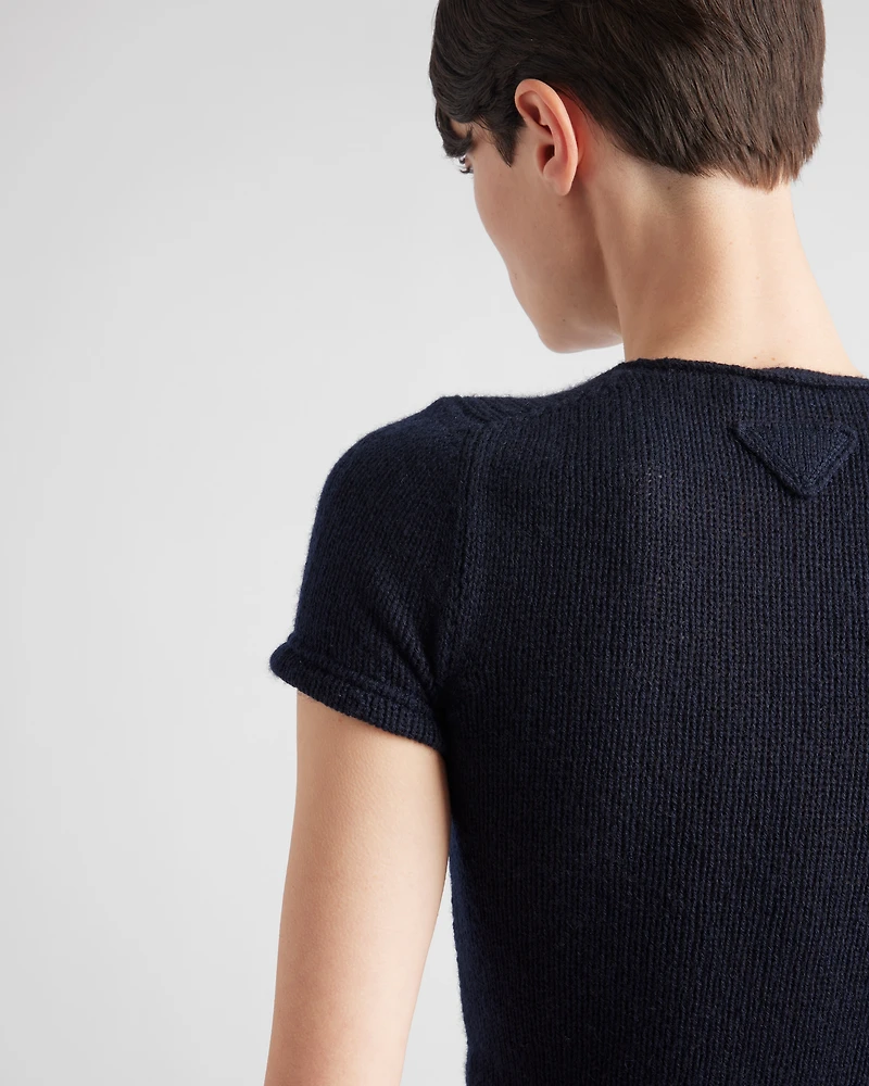 Short-sleeved cashmere sweater