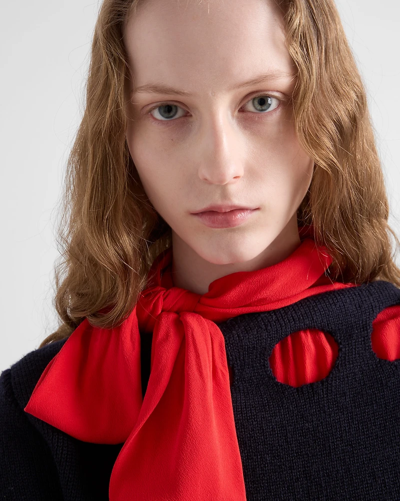 Cotton boat neck sweater