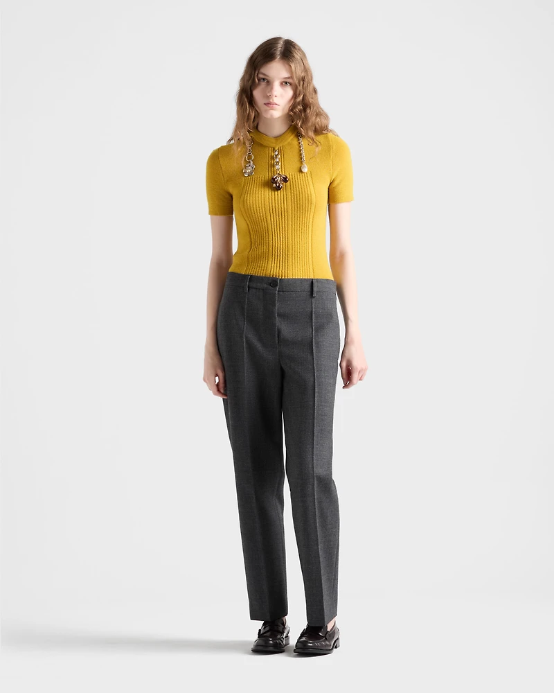 Short-sleeved wool knit sweater with pendants