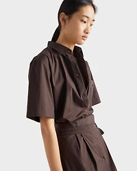 Short-sleeved stretch poplin shirt