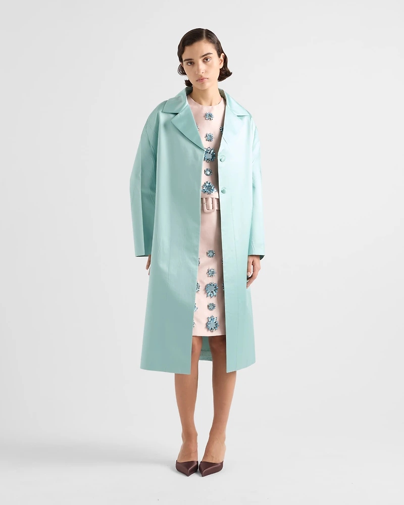 Single-breasted duchesse coat