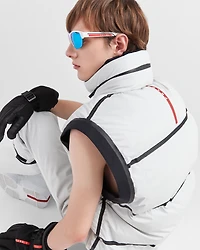 Light technical fabric down vest