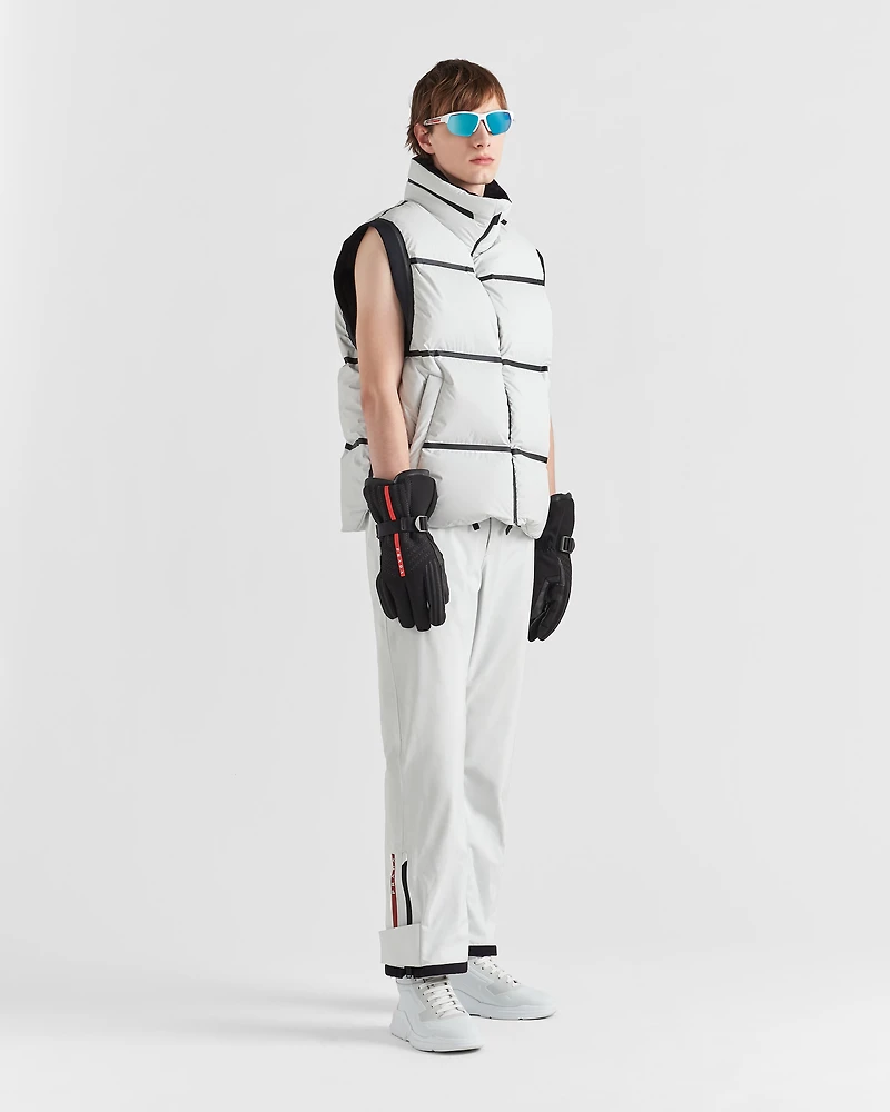 Light technical fabric down vest
