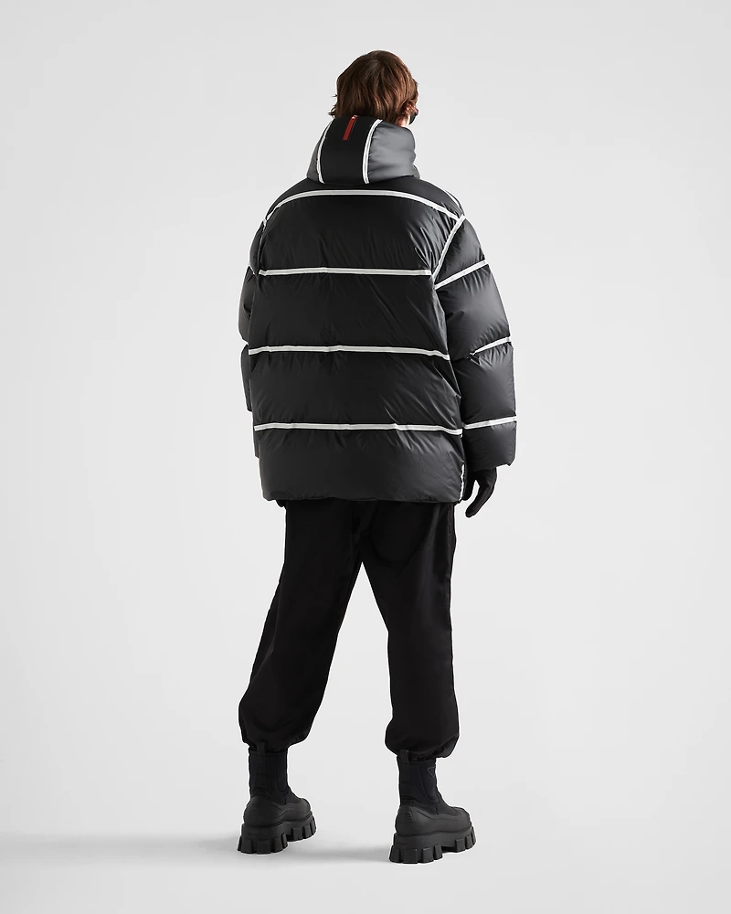 Medium-weight light technical fabric down jacket