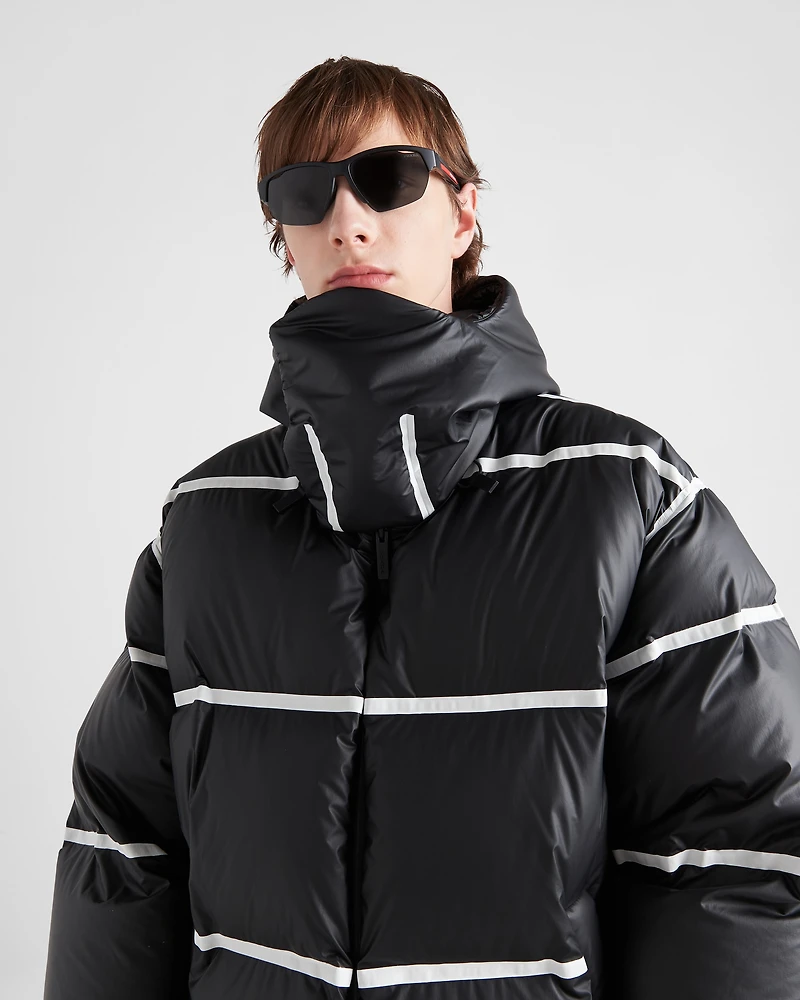 Medium-weight light technical fabric down jacket