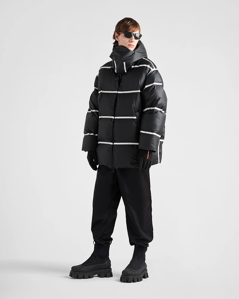 Medium-weight light technical fabric down jacket