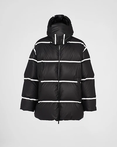 Medium-weight light technical fabric down jacket