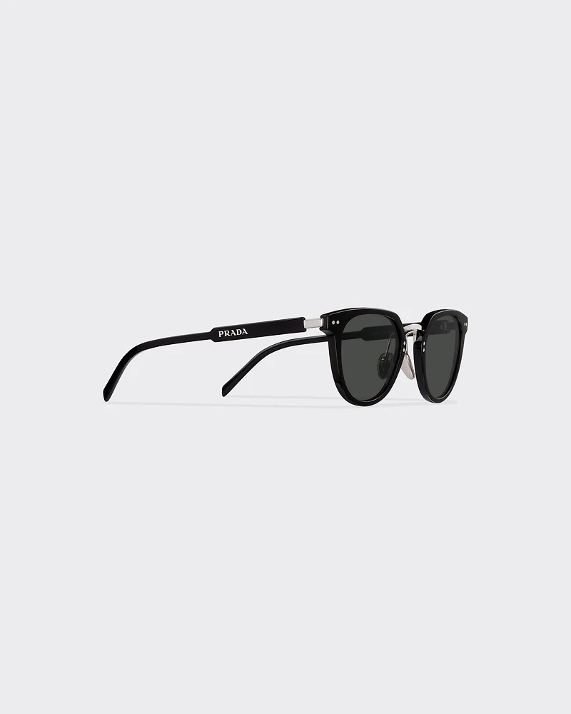 Sunglasses with Prada logo