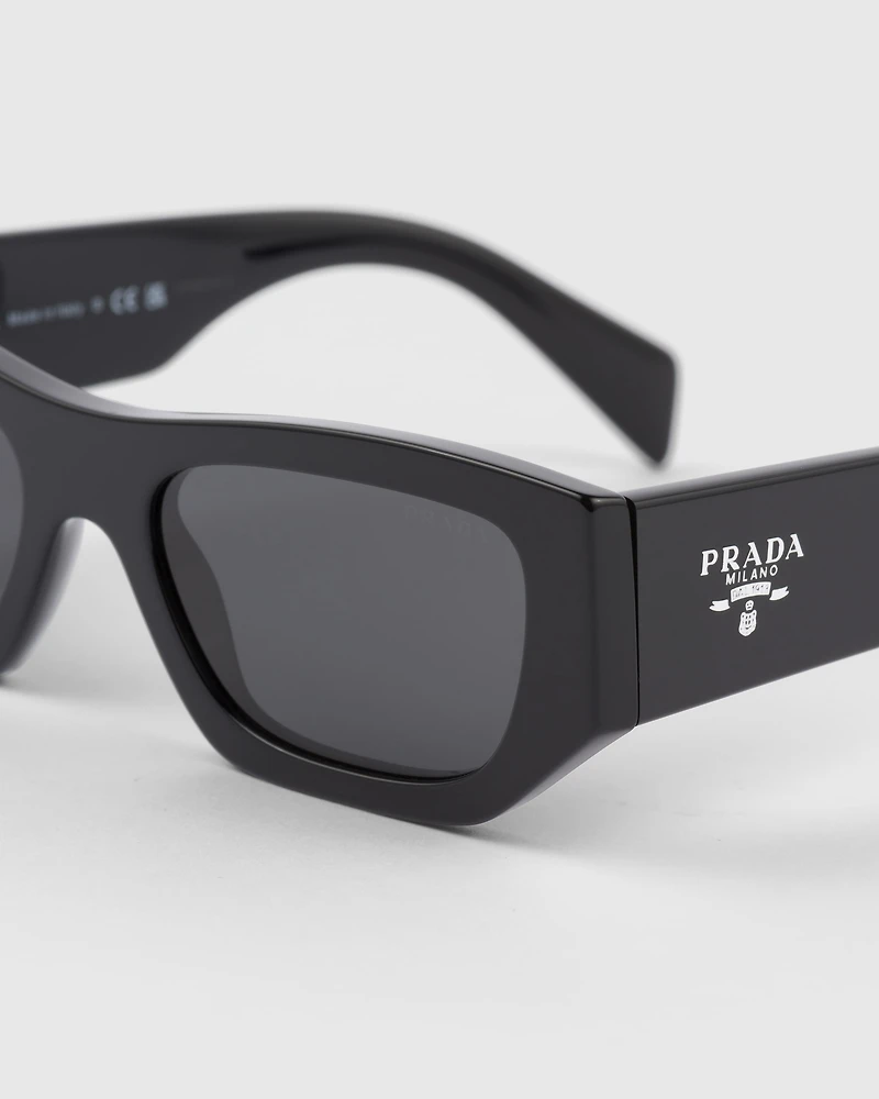 Sunglasses with Prada logo