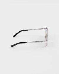 Sunglasses with the iconic metal plaque
